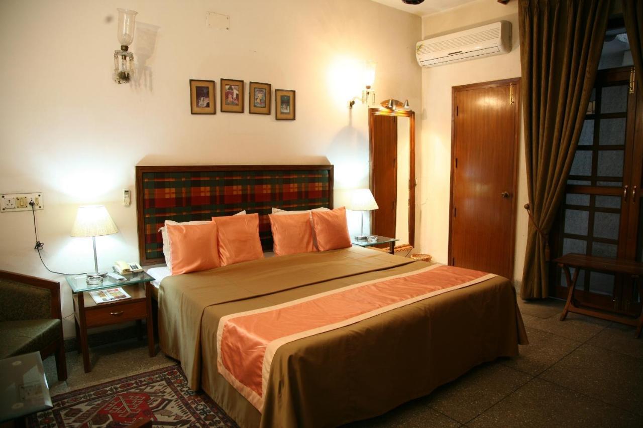 The Royal Residency Hotel Yeni Delhi Dış mekan fotoğraf